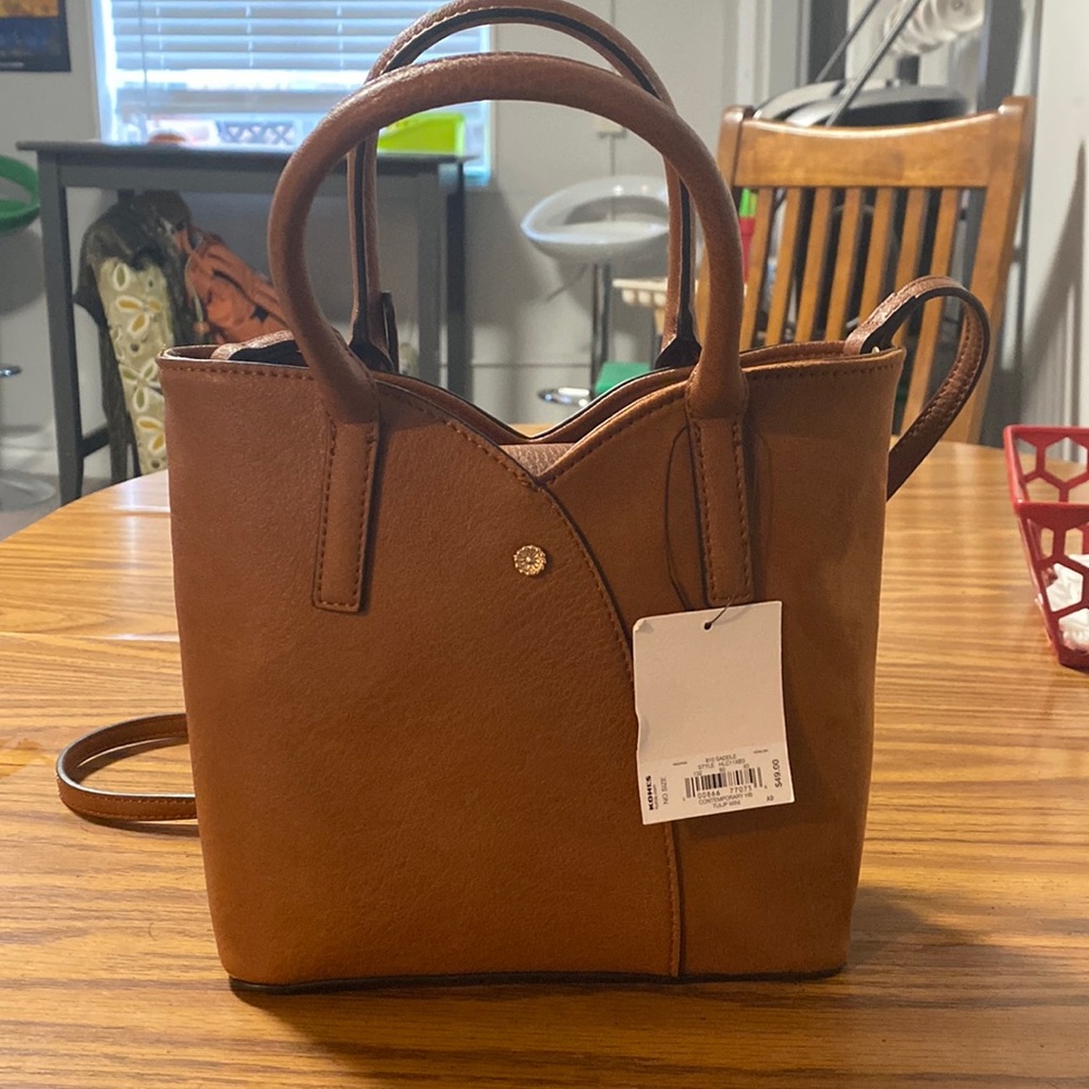LC Lauren Conrad Tulip Crossbody Bag Purse